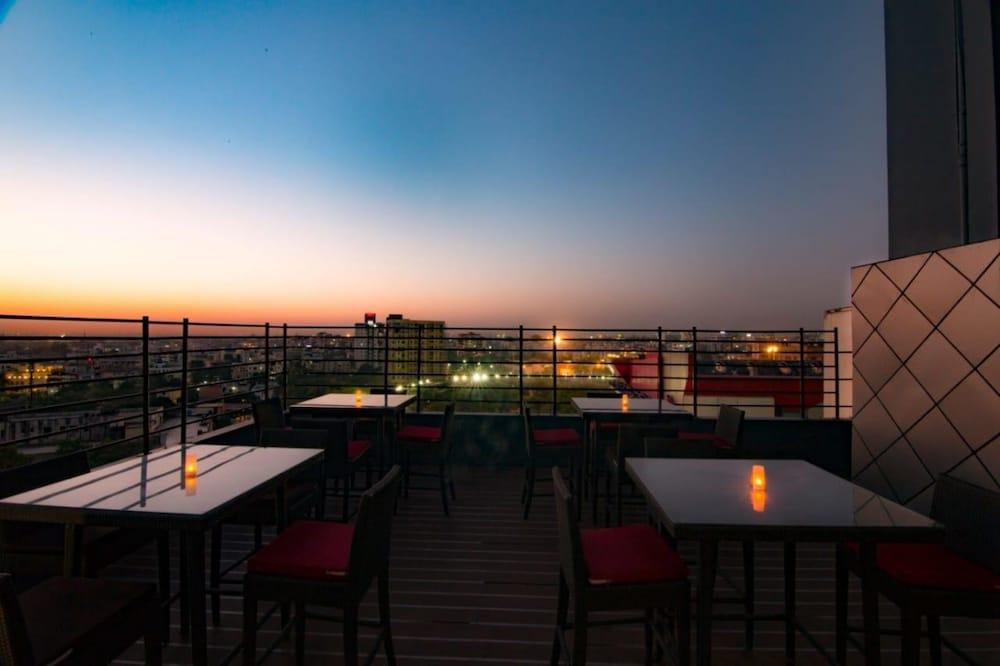 Royal Orchid Central Jaipur, Bani Park Esterno foto