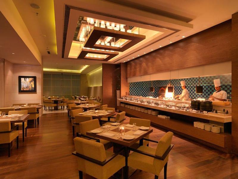 Royal Orchid Central Jaipur, Bani Park Esterno foto