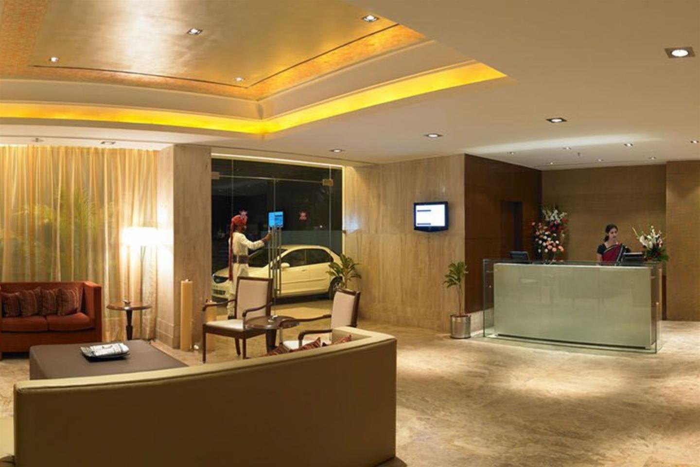Royal Orchid Central Jaipur, Bani Park Esterno foto